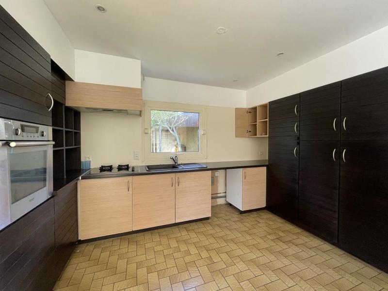 Maison - 142 m² - 5 pièces