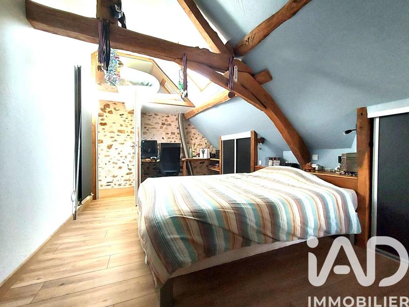 Maison - 175 m² - 9 pièces