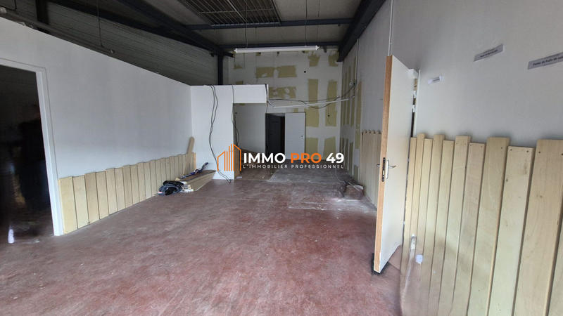 Local commercial - 390 m²