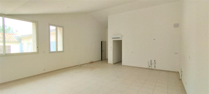 Appartement - 83 m² - 3 pièces