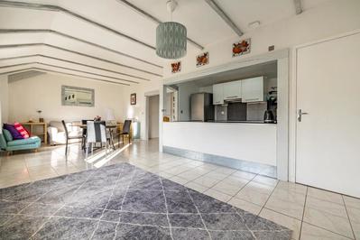 Appartement - 83 m² - 3 pièces