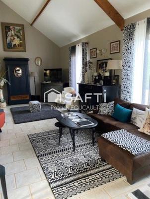 Maison de maîtres - 444 m² - 13 pièces