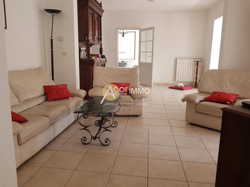 Maison - 148 m² - 5 pièces