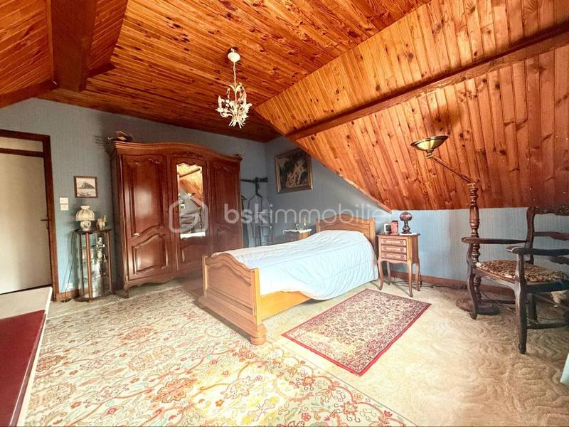 Maison - 121 m² - 6 pièces