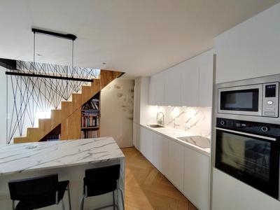 Maison - 122 m² - 4 pièces