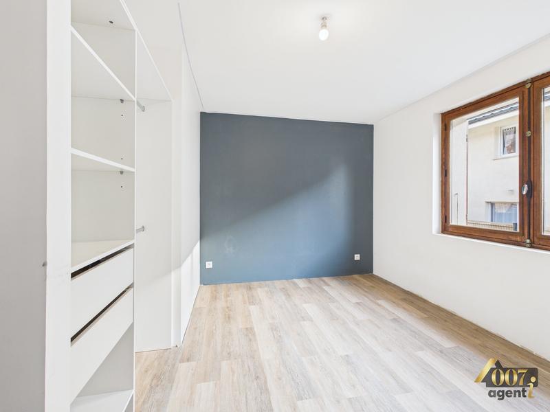 Maison - 158 m² - 6 pièces