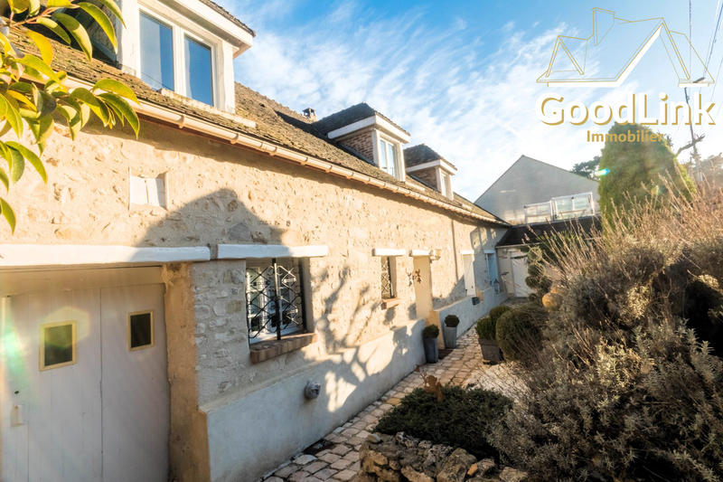 Maison ancienne - 178 m² - 6 pièces