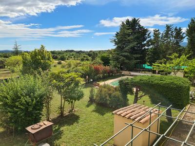 Villa - 180 m² - 6 pièces