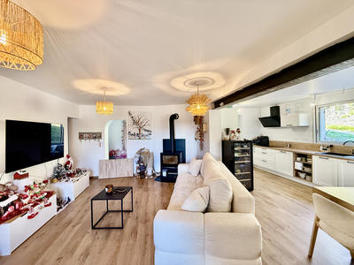 Maison - 170 m² - 7 pièces