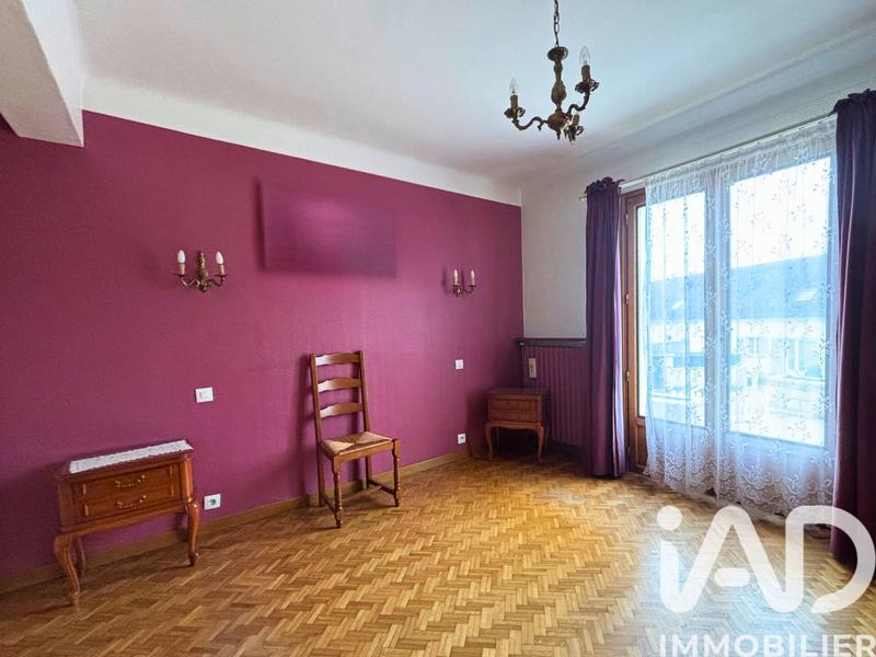 Maison - 178 m² - 7 pièces