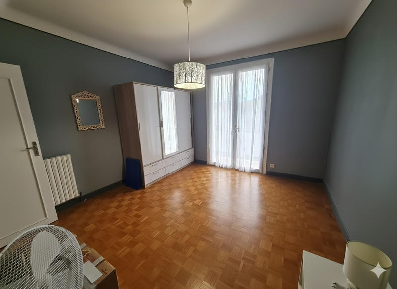 Appartement - 84 m² - 3 pièces