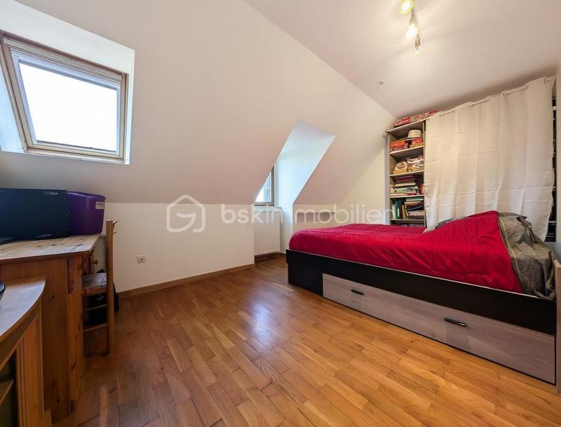 Maison - 138 m² - 7 pièces