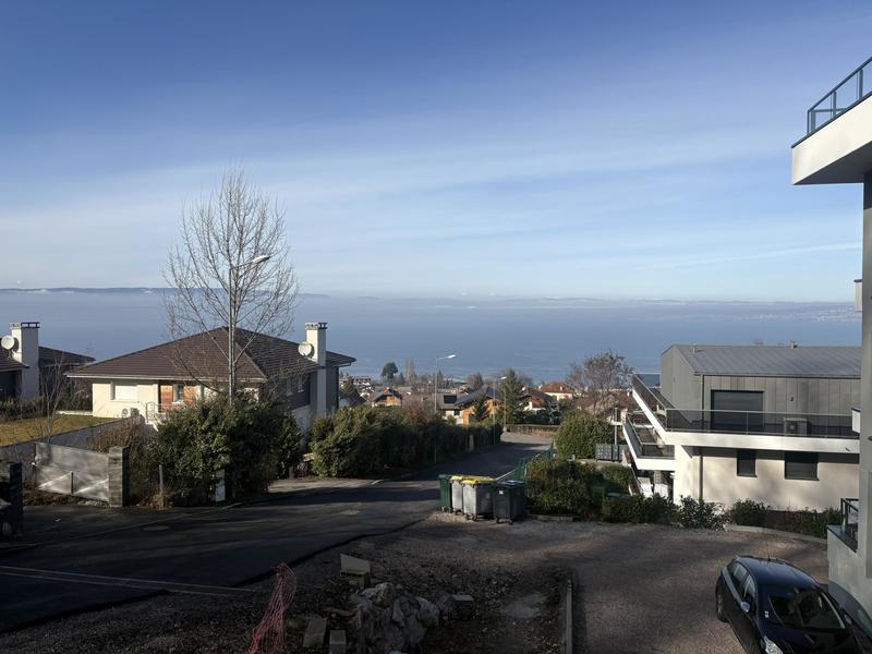 Appartement - 99 m² - 4 pièces