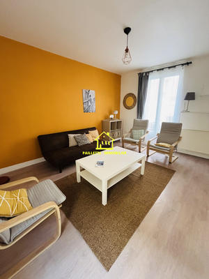 Appartement - 15 m² - 8 pièces
