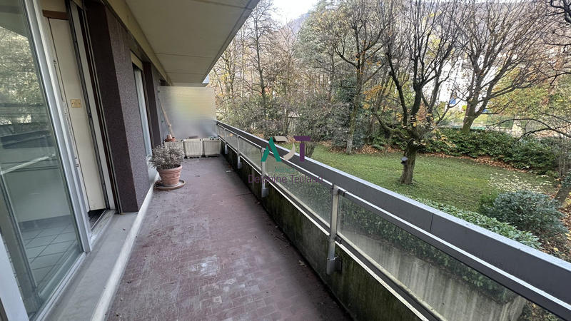 Appartement - 95 m² - 3 pièces