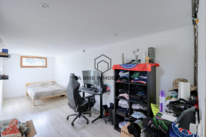 Maison - 149 m² - 6 pièces