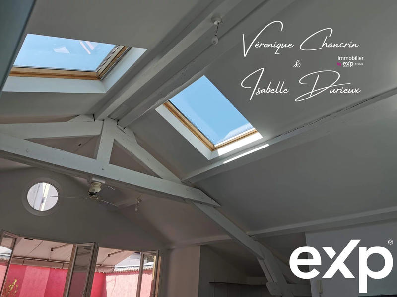 Loft - 181 m² - 5 pièces