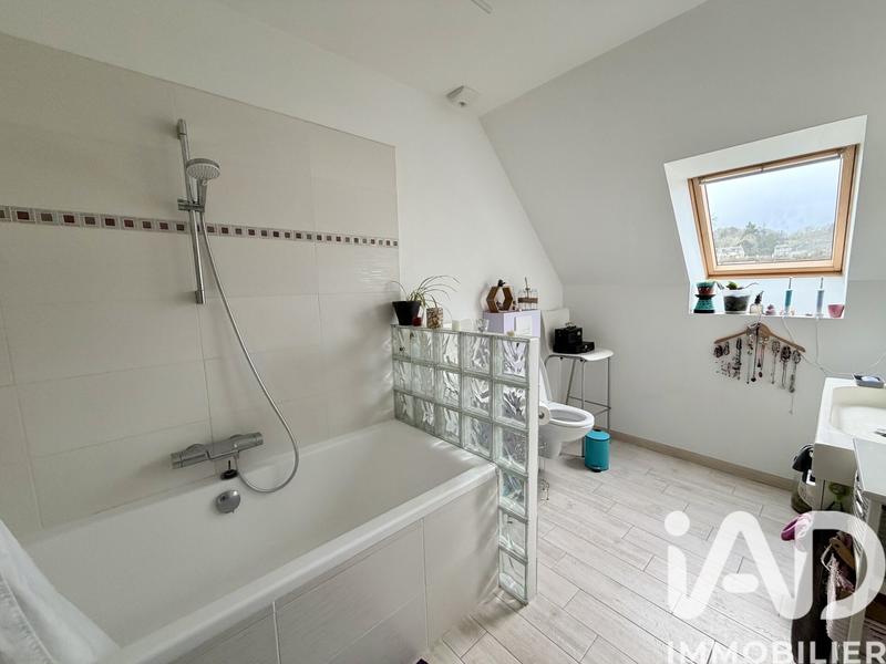 Maison - 130 m² - 6 pièces