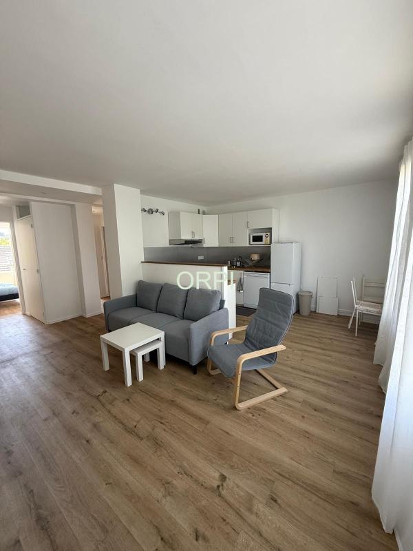 Appartement - 79 m² - 5 pièces