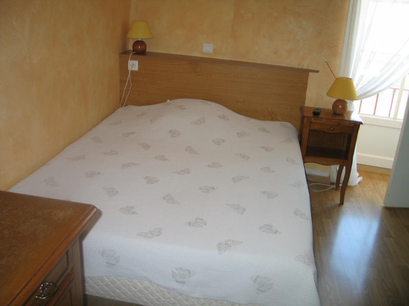 Maison - 475 m² - 12 pièces