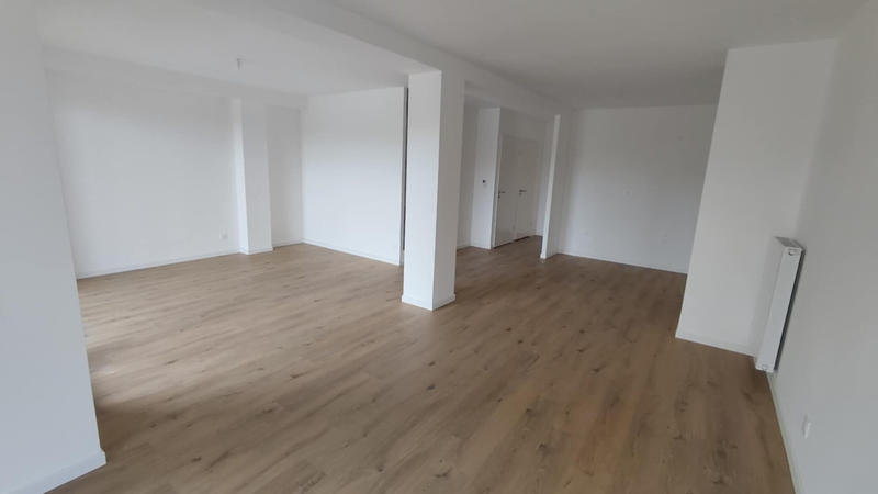 Appartement - 133 m² - 5 pièces