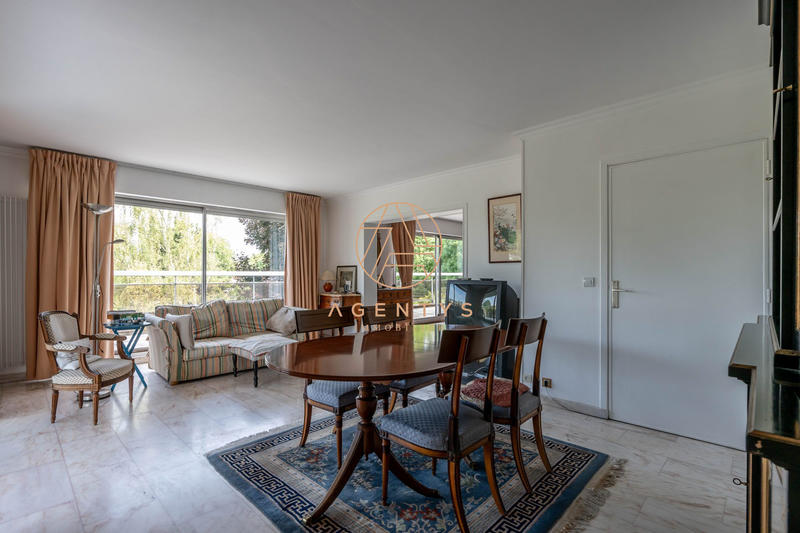 Appartement - 157 m² - 5 pièces