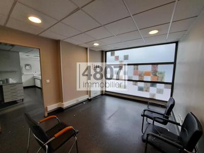 Local commercial - 173 m²