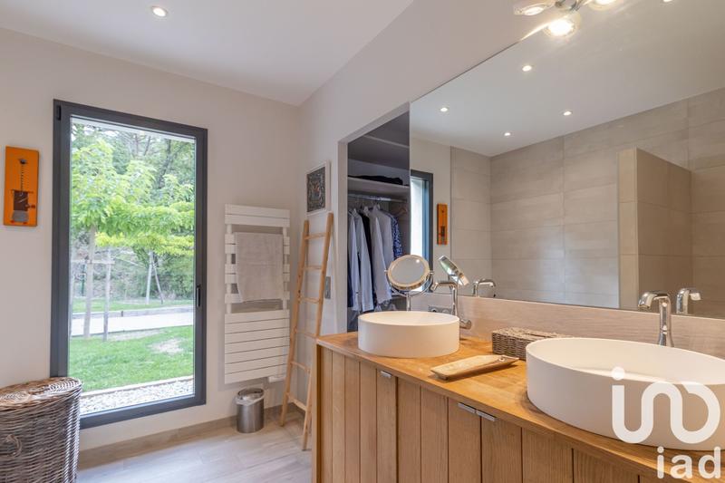 Maison de maîtres - 200 m² - 6 pièces