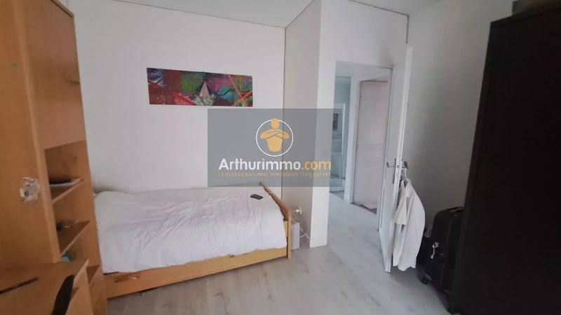 Appartement - 147 m² - 6 pièces