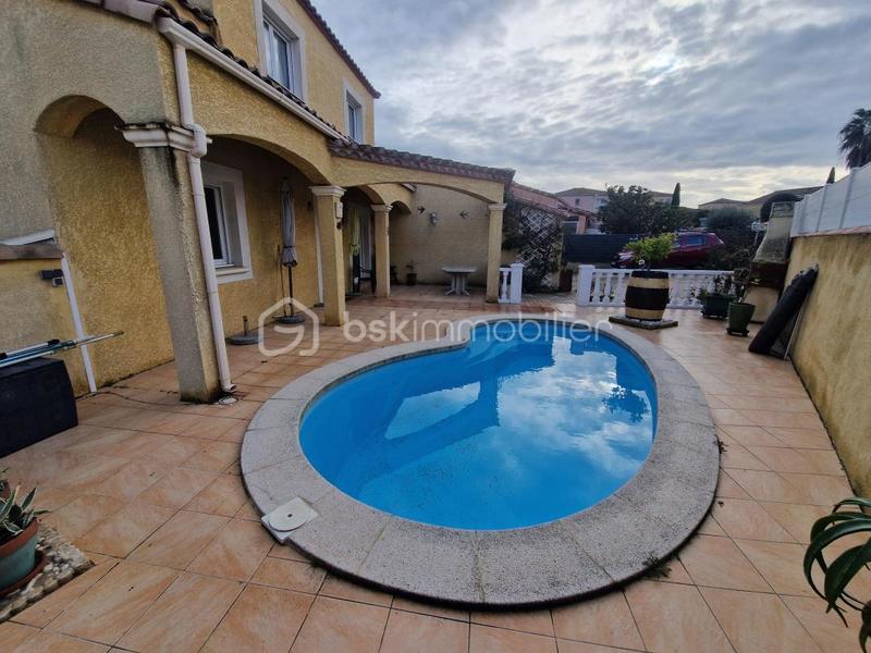Villa - 165 m² - 8 pièces