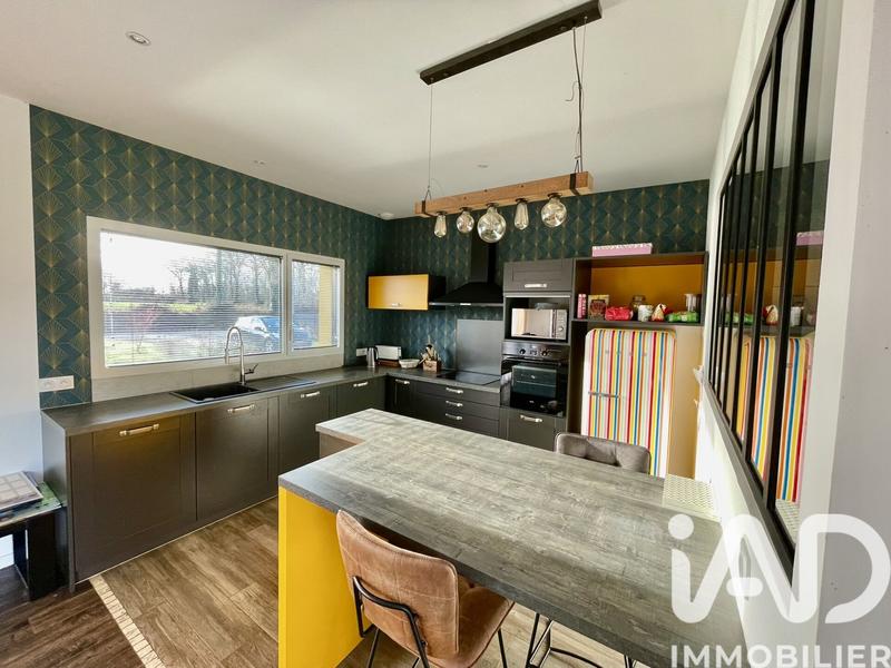 Maison - 111 m² - 4 pièces