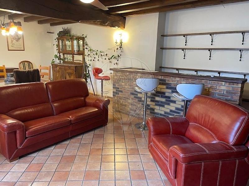 Maison - 140 m² - 5 pièces