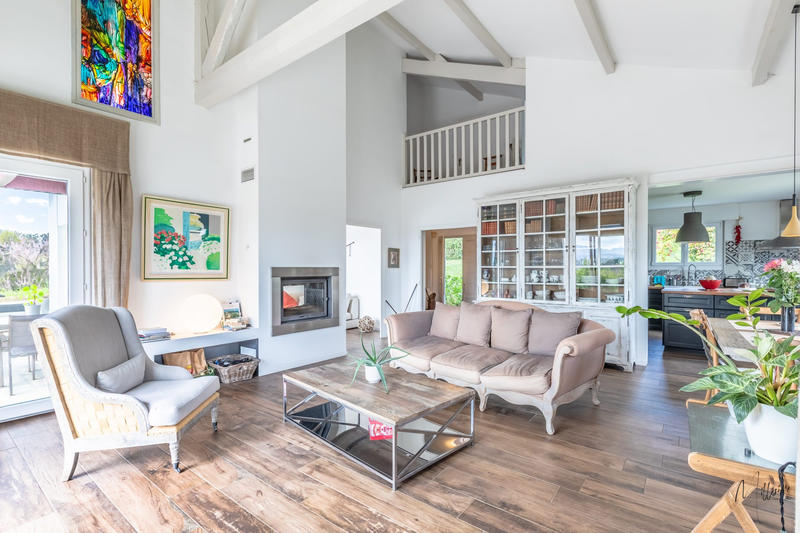 Maison - 150 m² - 6 pièces