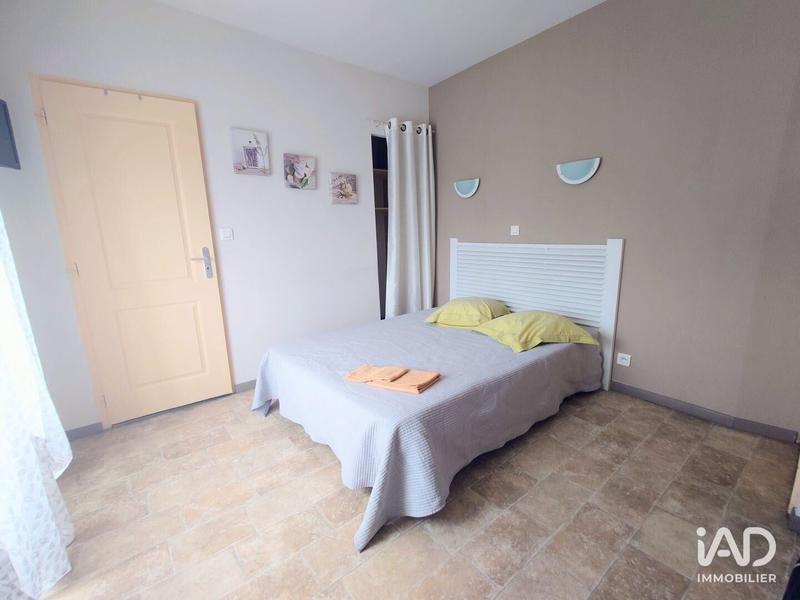 Local commercial - 403 m²