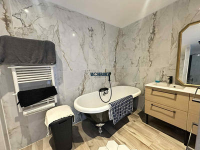 Maison - 97 m² - 4 pièces