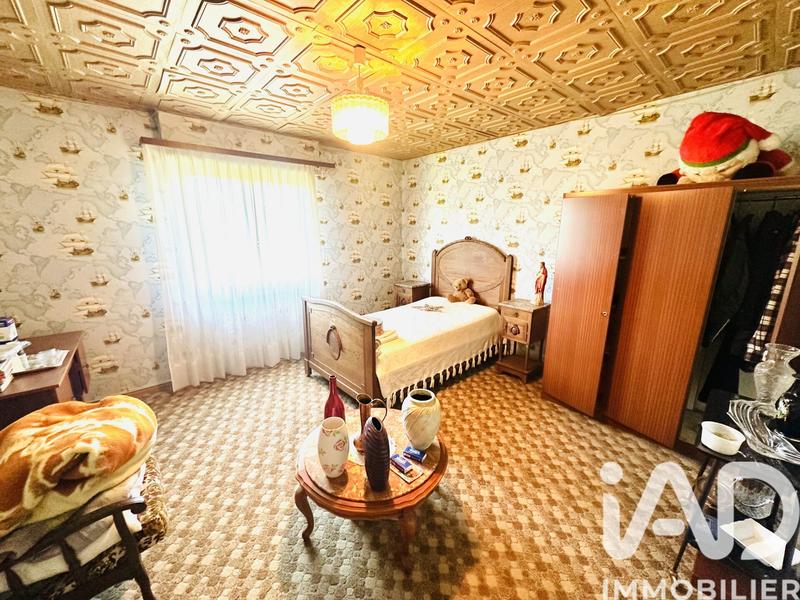 Maison - 121 m² - 6 pièces