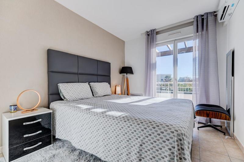 Appartement - 104 m² - 4 pièces