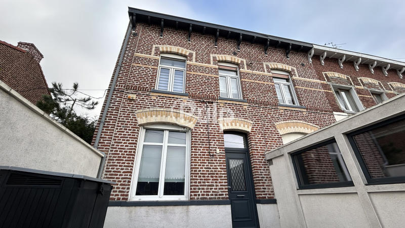 Maison - 142 m² - 7 pièces