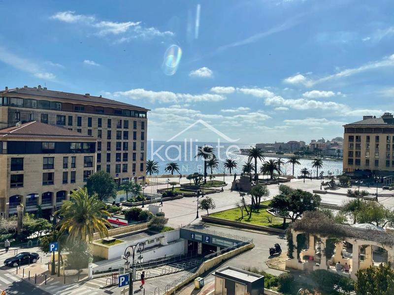 Appartement - 140 m² - 3 pièces