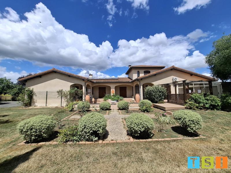 Maison - 175 m² - 5 pièces