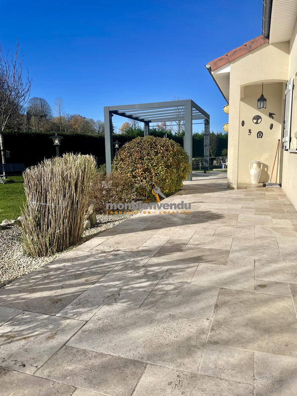 Maison contemporaine - 106 m² - 4 pièces