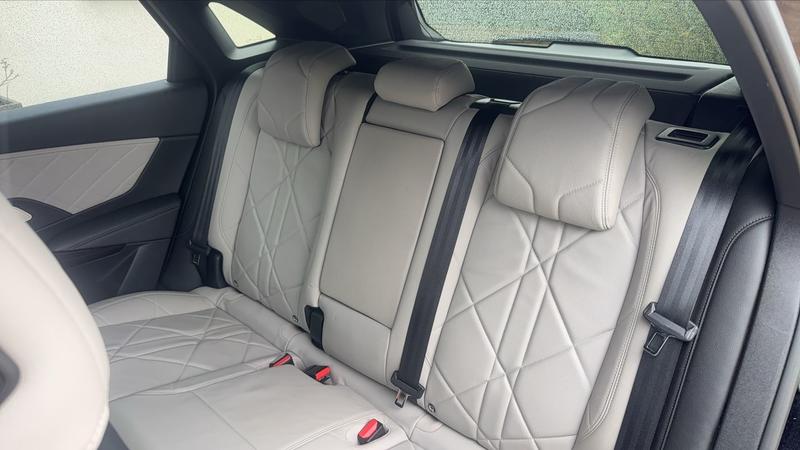 Ds Ds 7 Crossback 1.6 E-Tense 300 4x4 Eat8 Rivoli