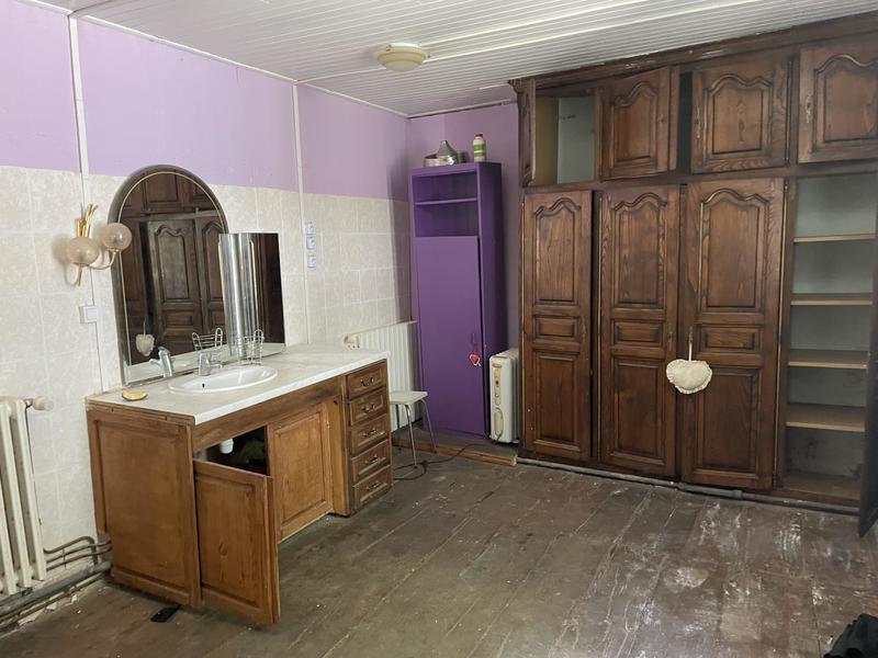 Maison - 200 m² - 7 pièces