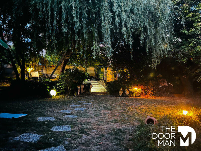 Pavillon - 136 m² - 5 pièces