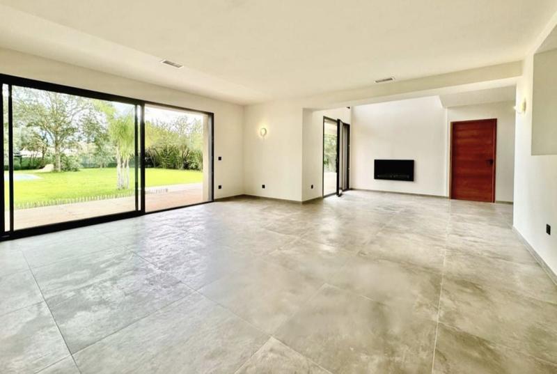 Maison ancienne - 217 m² - 7 pièces