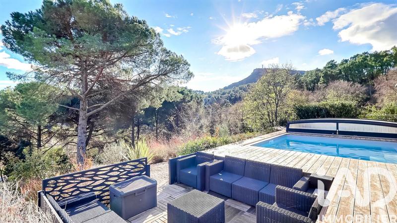 Maison - 147 m² - 4 pièces