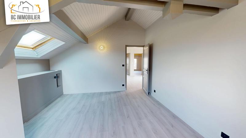 Maison - 148 m² - 6 pièces