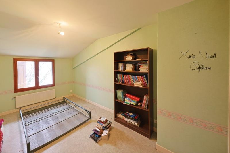 Maison - 373 m² - 8 pièces