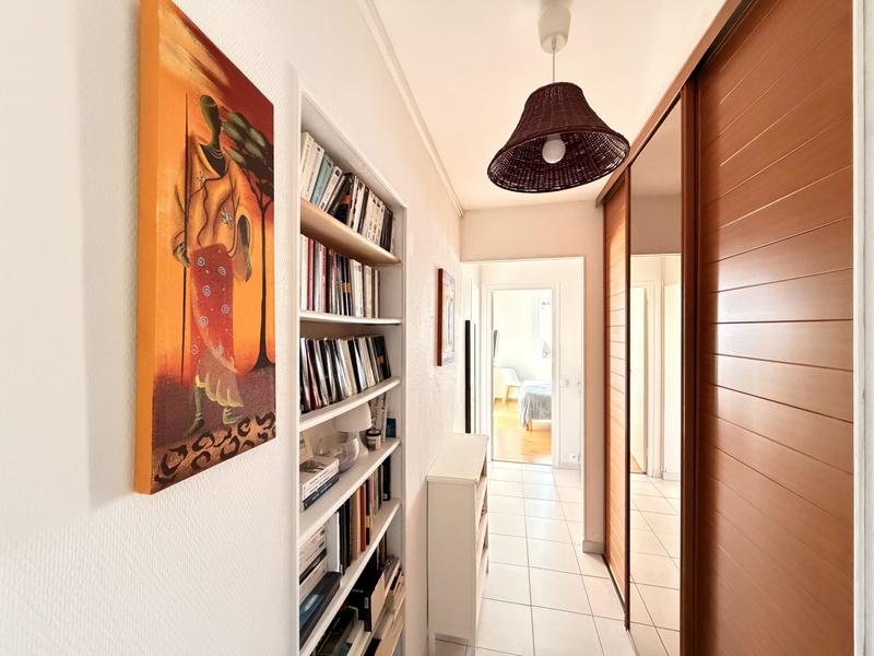 Appartement - 70 m² - 4 pièces