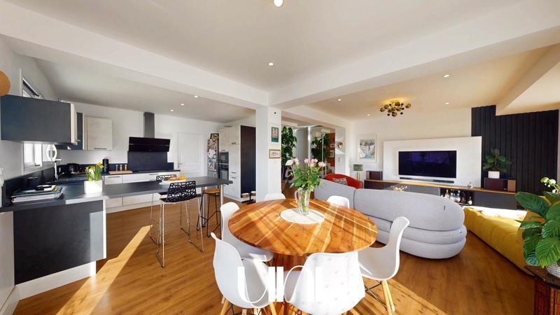 Maison - 124 m² - 5 pièces